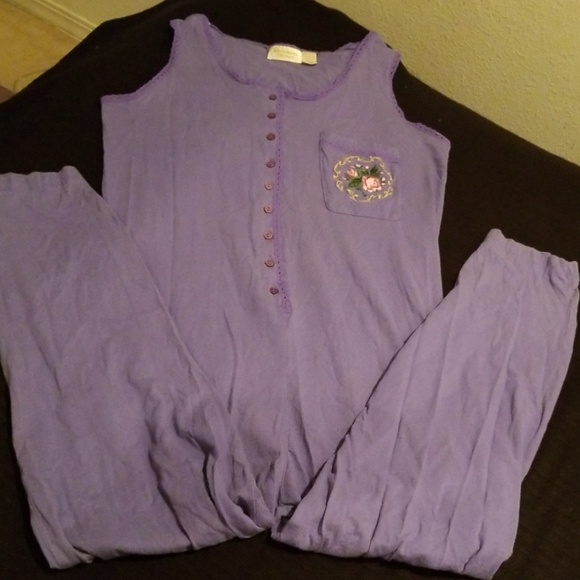 Victoria's Secret Pants - Victorias Secret RARE Romper/Onesie Small